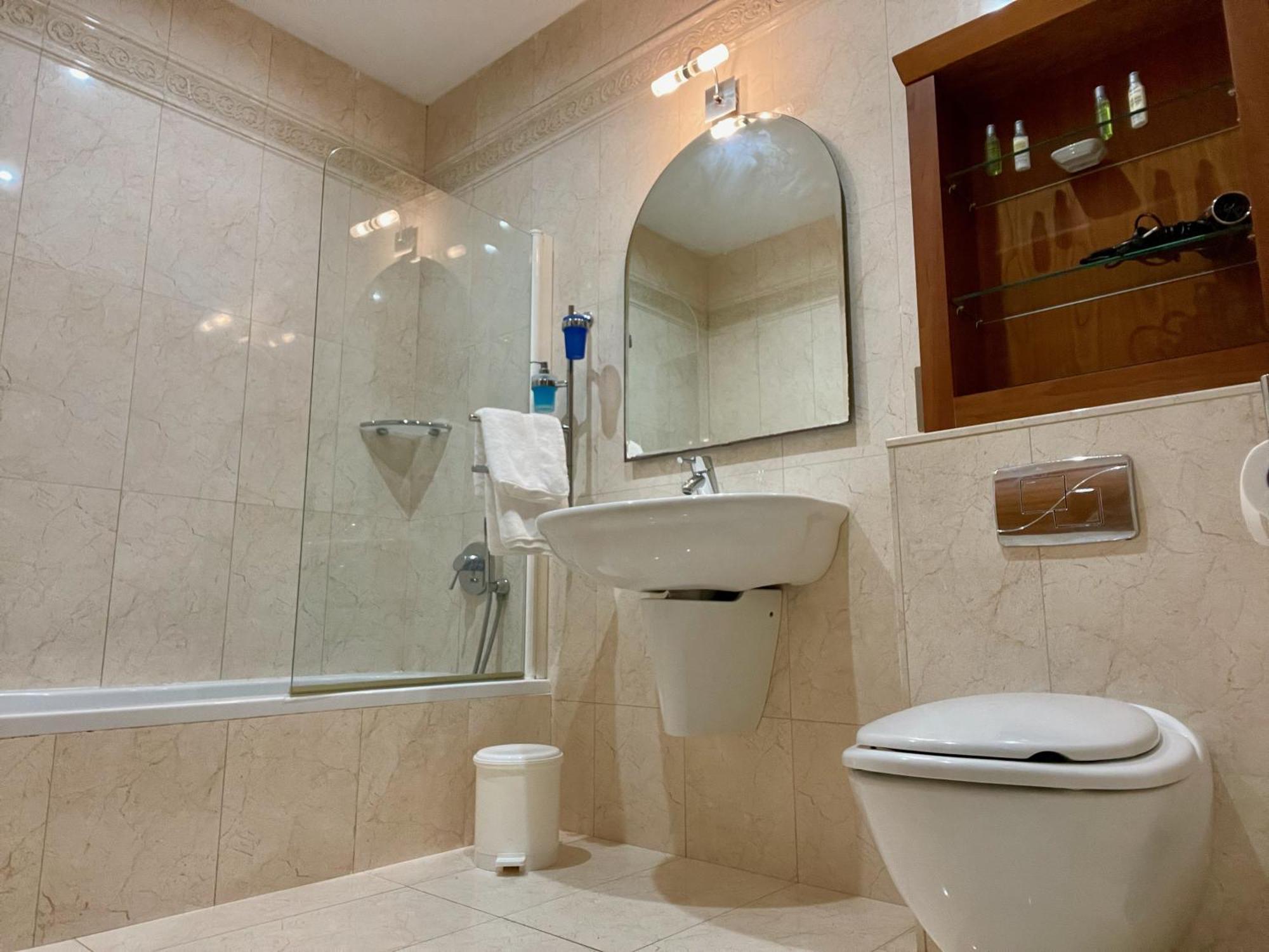 Spacious Luxurious Apartment With Seaview Mellieħa Εξωτερικό φωτογραφία