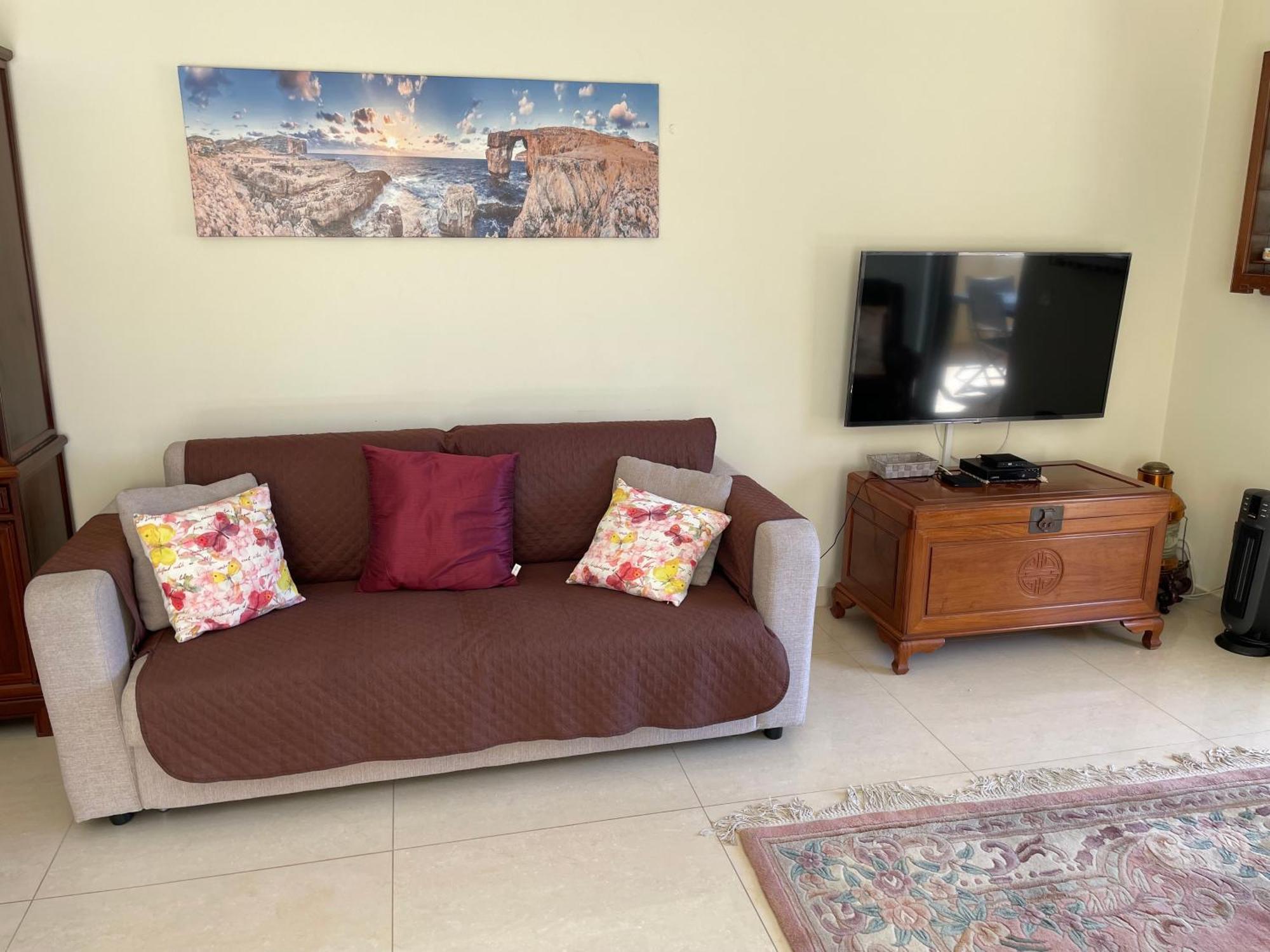 Spacious Luxurious Apartment With Seaview Mellieħa Δωμάτιο φωτογραφία
